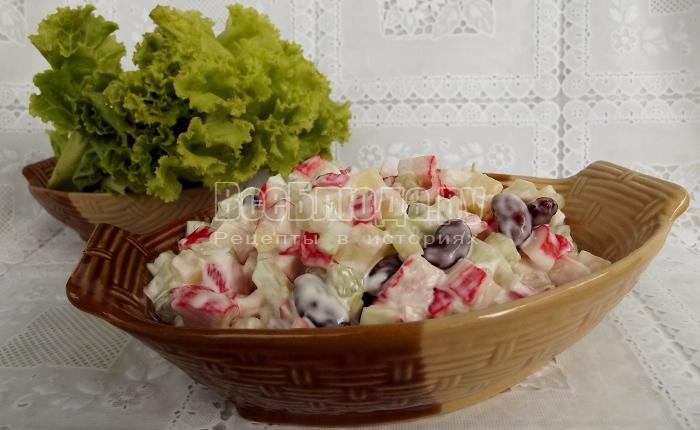 ананас и огурец в одном салате