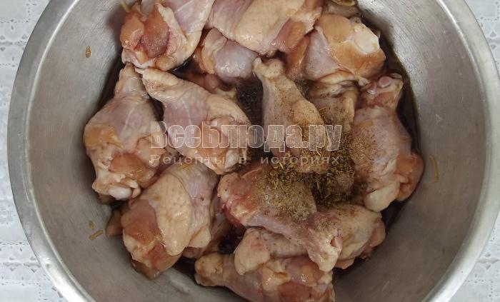 Куриные крылья в соевом соусе с медом